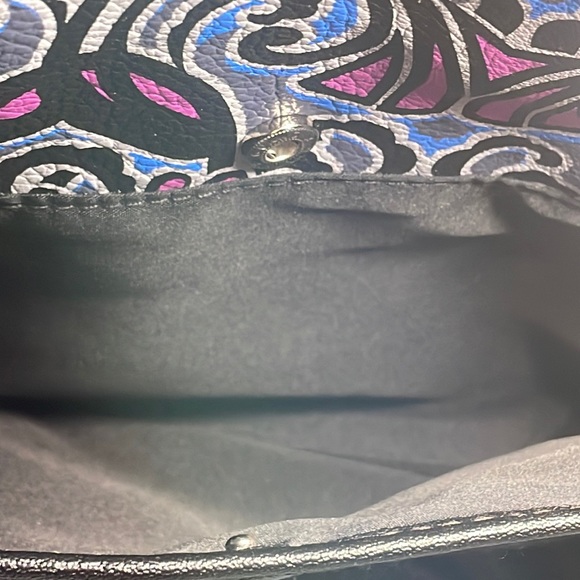 EUC Relic Psychedelic Print Vegan Leather Multi-Pocket Purse - Picture 8 of 15